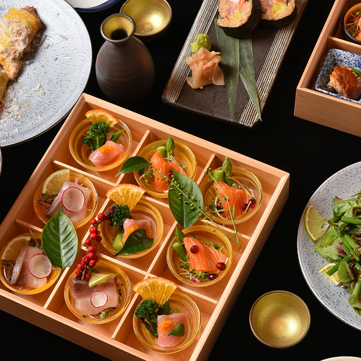 SUSHI & HANDROLL FUJIYAMA